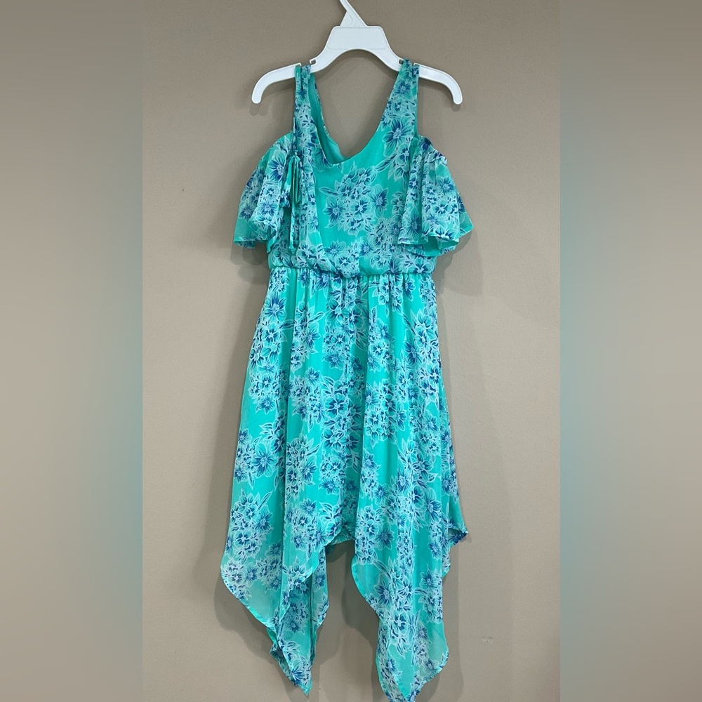 🌼Girl’s Lined Elastic Handkerchief MIDI Waist on Elastic Dress, Size 7